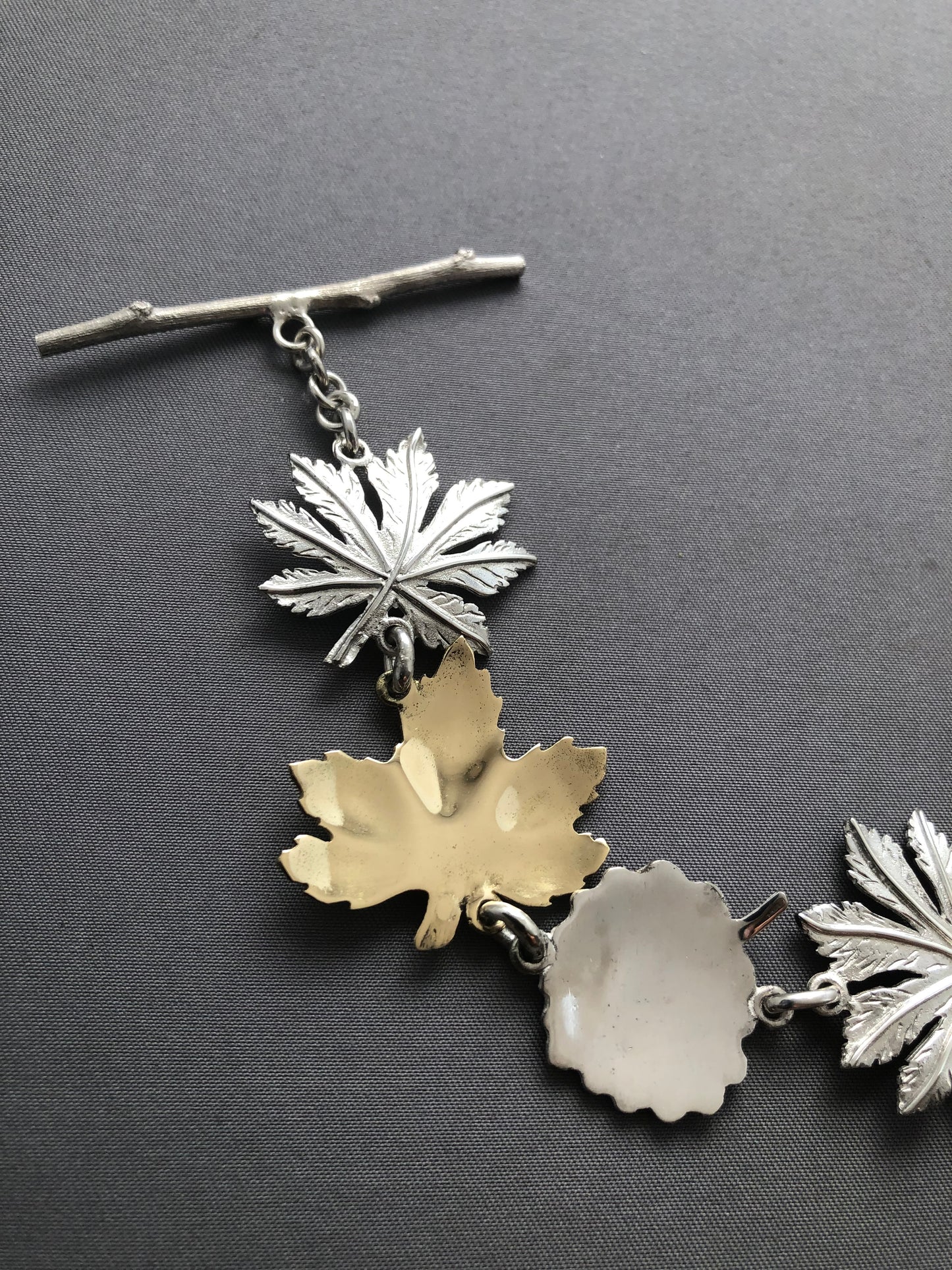 Ladies solid 18ct gold & silver Leaf bracelet