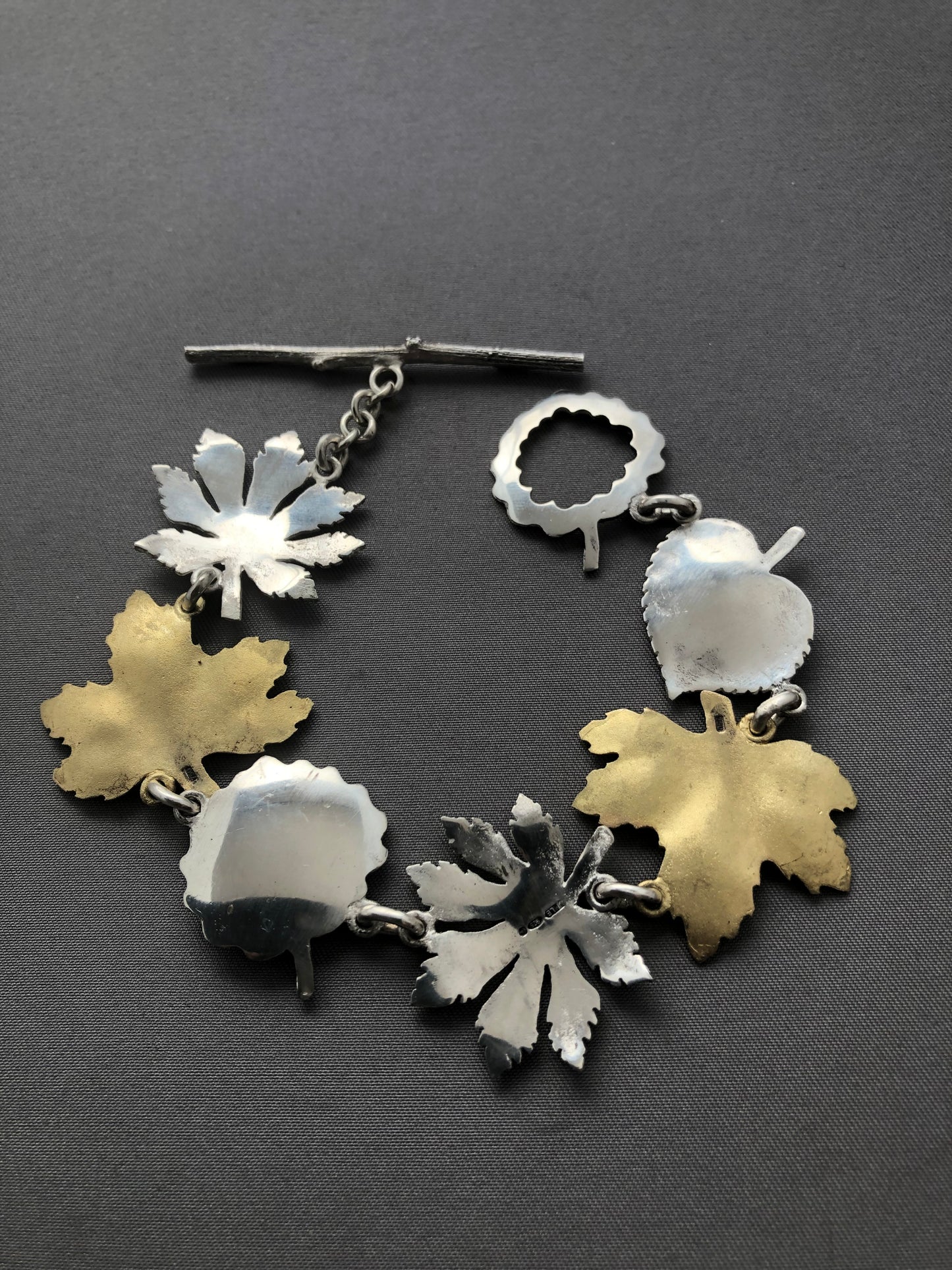 Ladies solid 18ct gold & silver Leaf bracelet