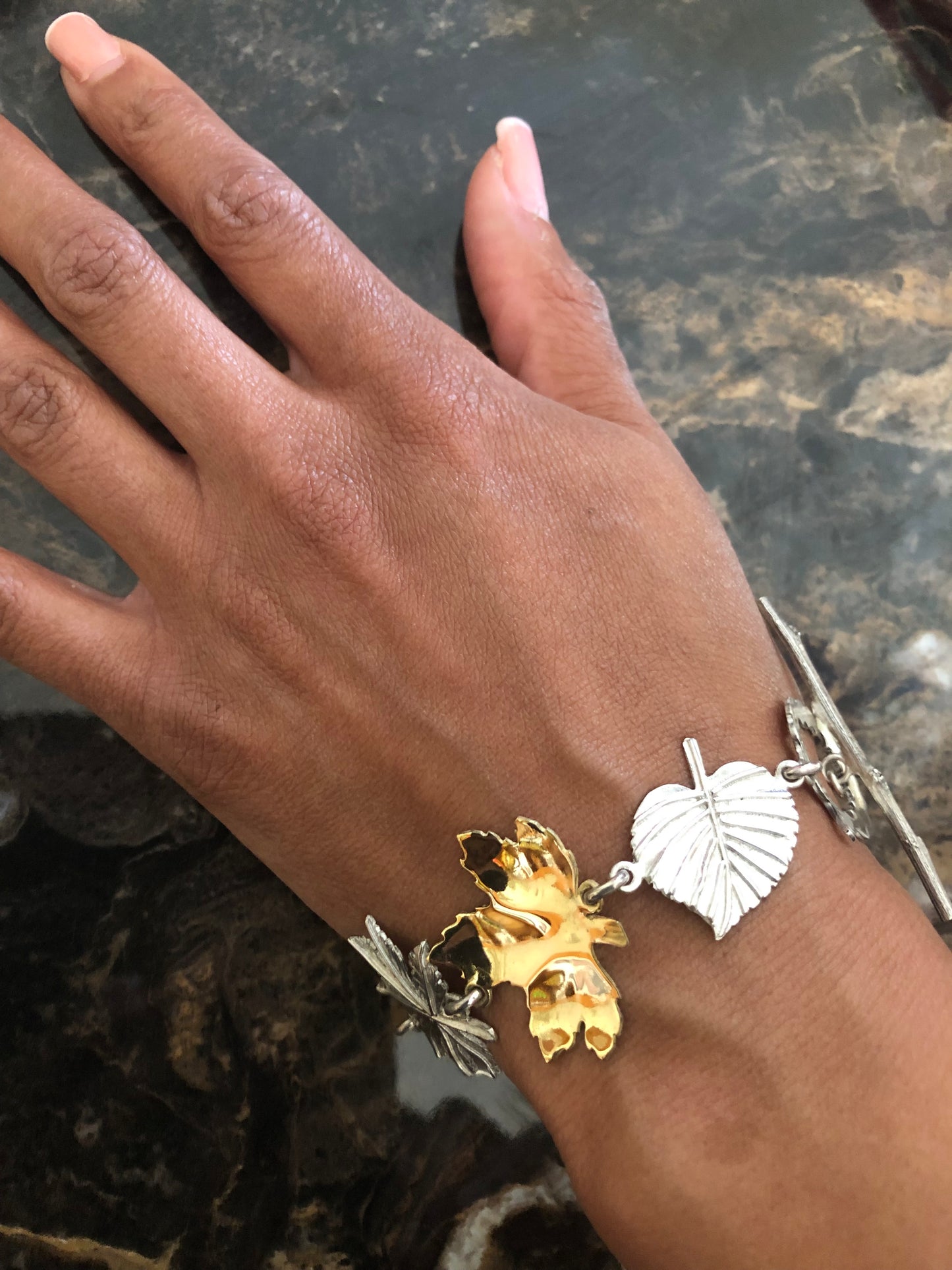 Ladies solid 18ct gold & silver Leaf bracelet