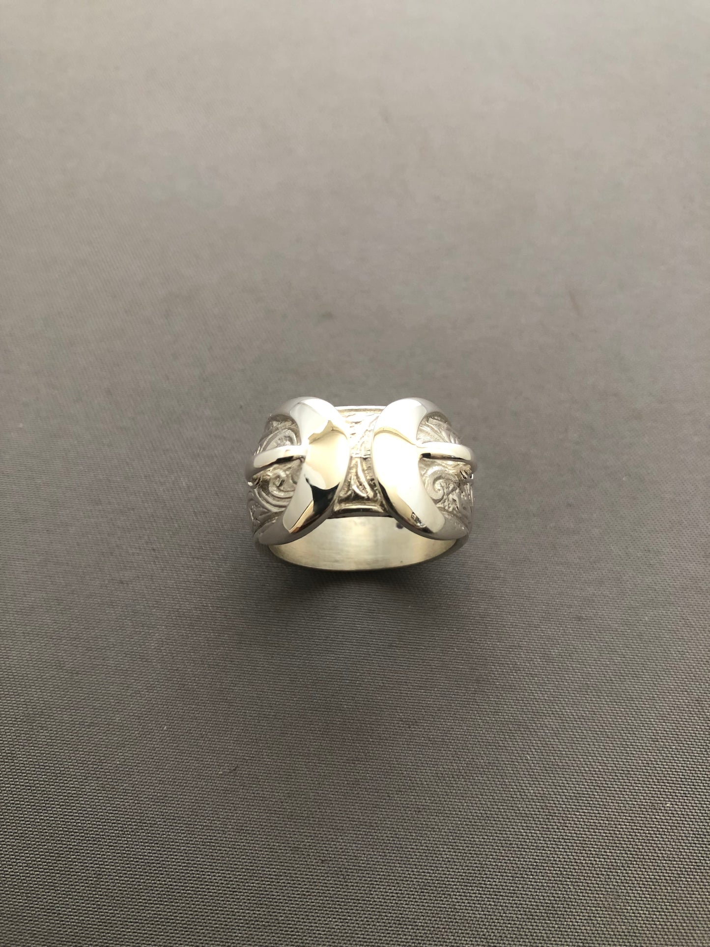 Men’s large solid silver buckle ring