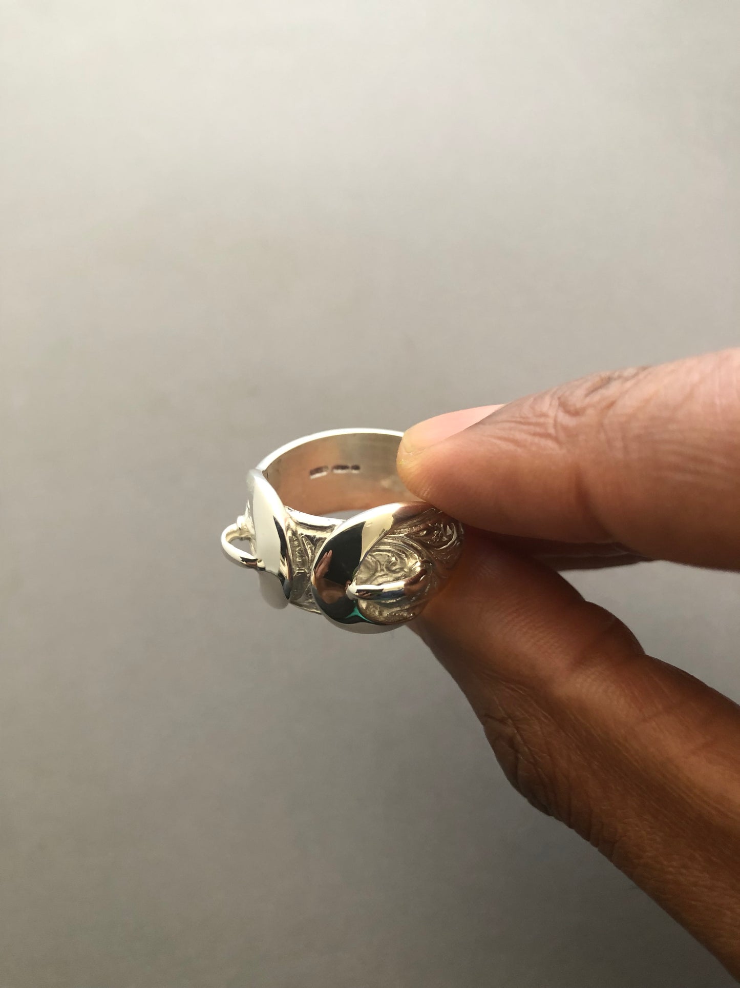 Men’s large solid silver buckle ring