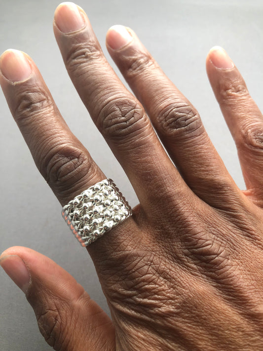 Men’s solid silver keeper ring