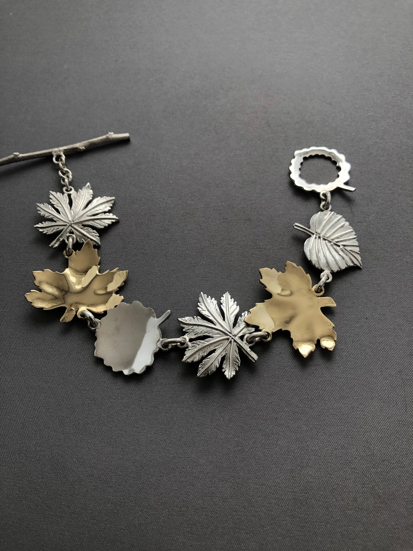 Ladies solid 18ct gold & silver Leaf bracelet