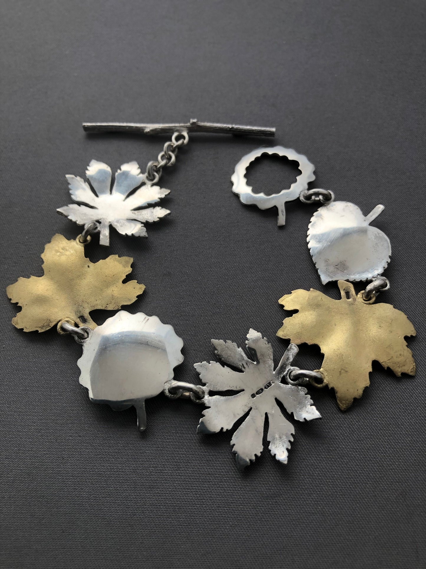 Ladies solid 18ct gold & silver Leaf bracelet