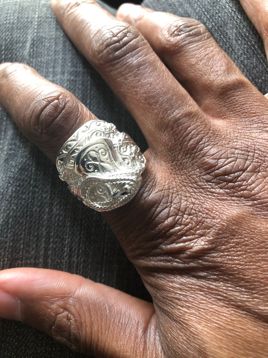 Solid silver saddle ring