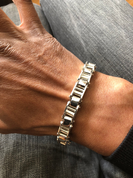 Men’s solid silver bracelet