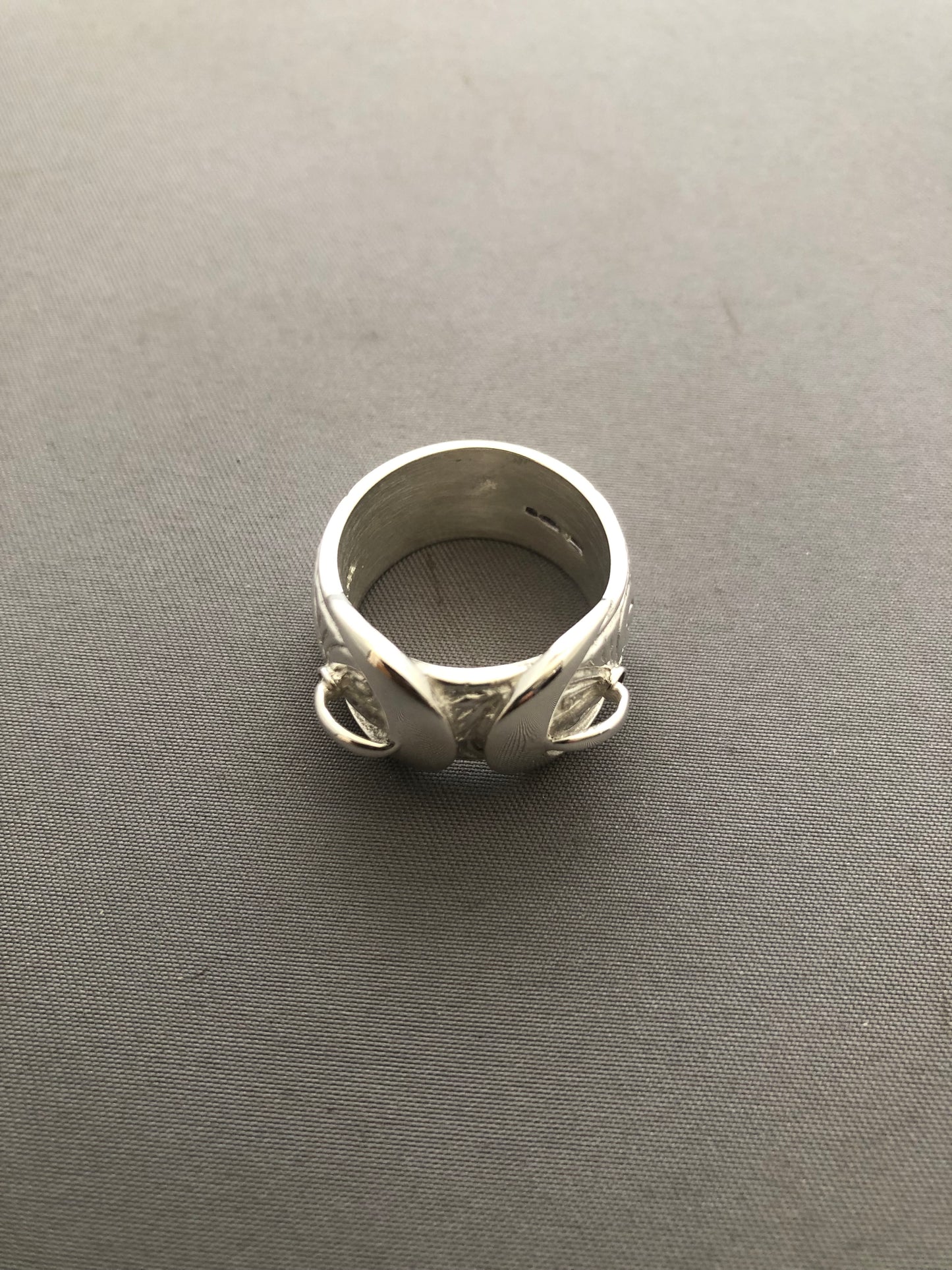 Men’s large solid silver buckle ring