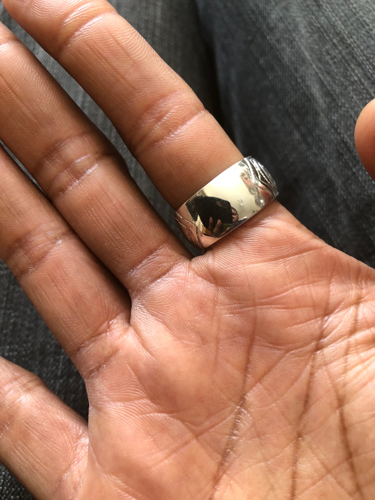 Men’s large solid silver buckle ring