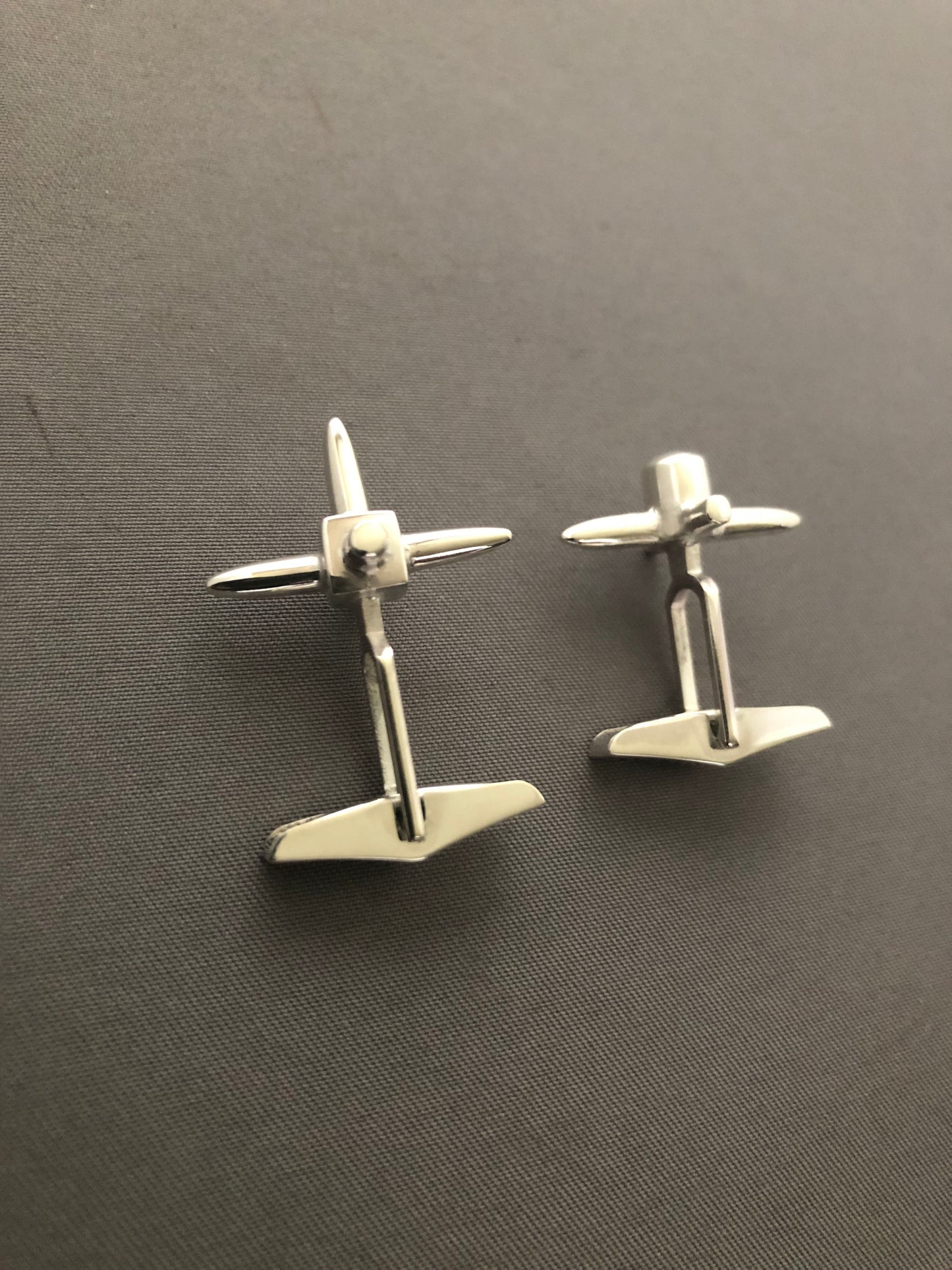 Solid silver spike cuff links